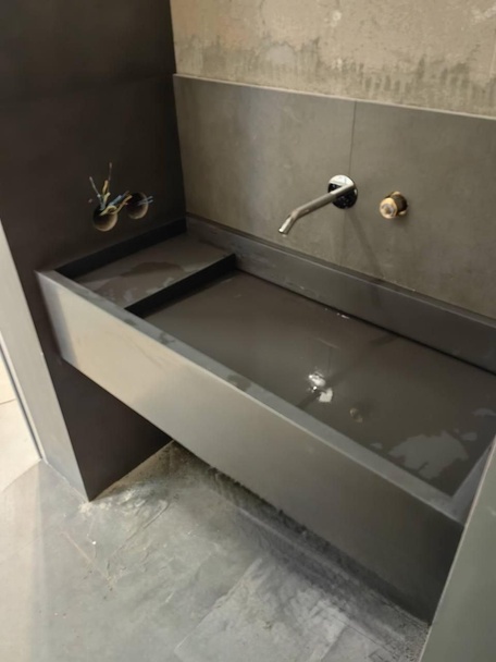 Душевые поддоны и раковины